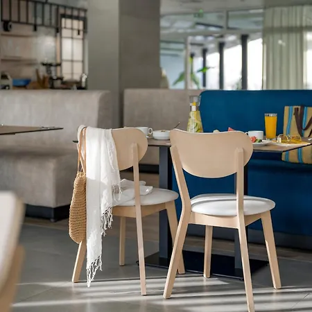 Готель Perla Tui Suneo (adults Only) 4*