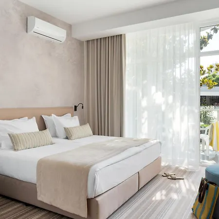 Tui Suneo Perla All Inclusive (Adults Only) Hotel